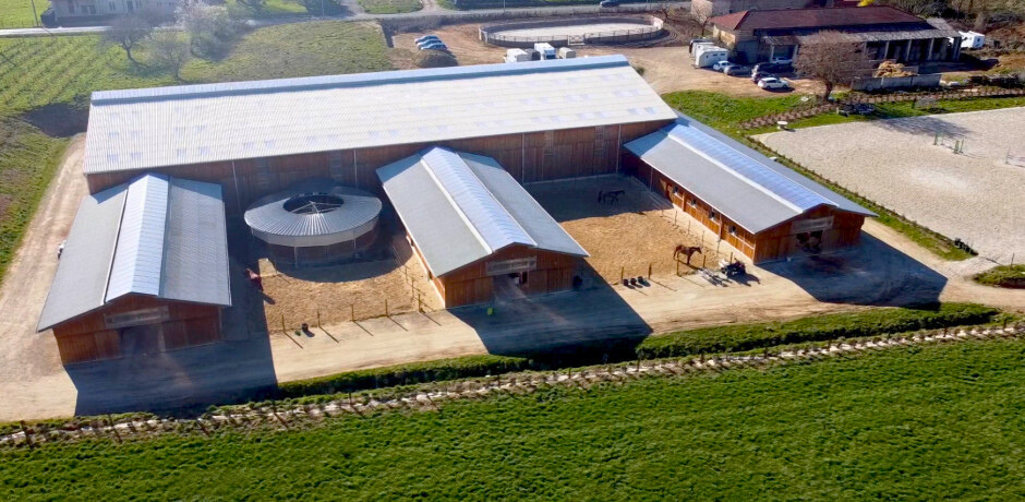 Ecurie en bois