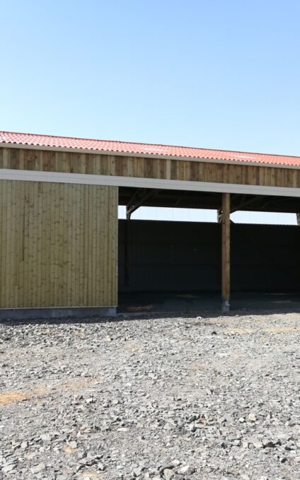 Bâtiment arboricole en bois