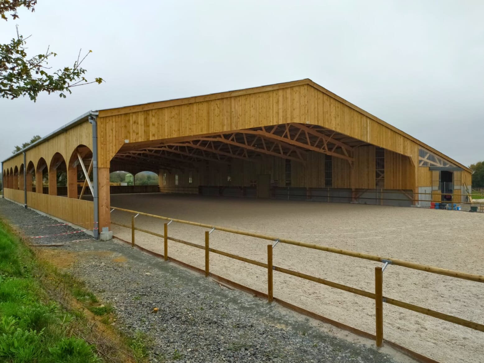 Manège équestre grande portée en bois