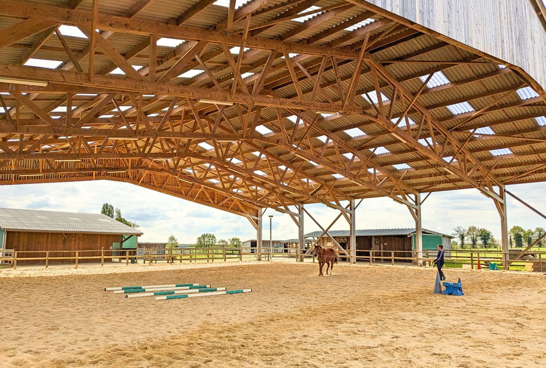 Manège équestre en bois