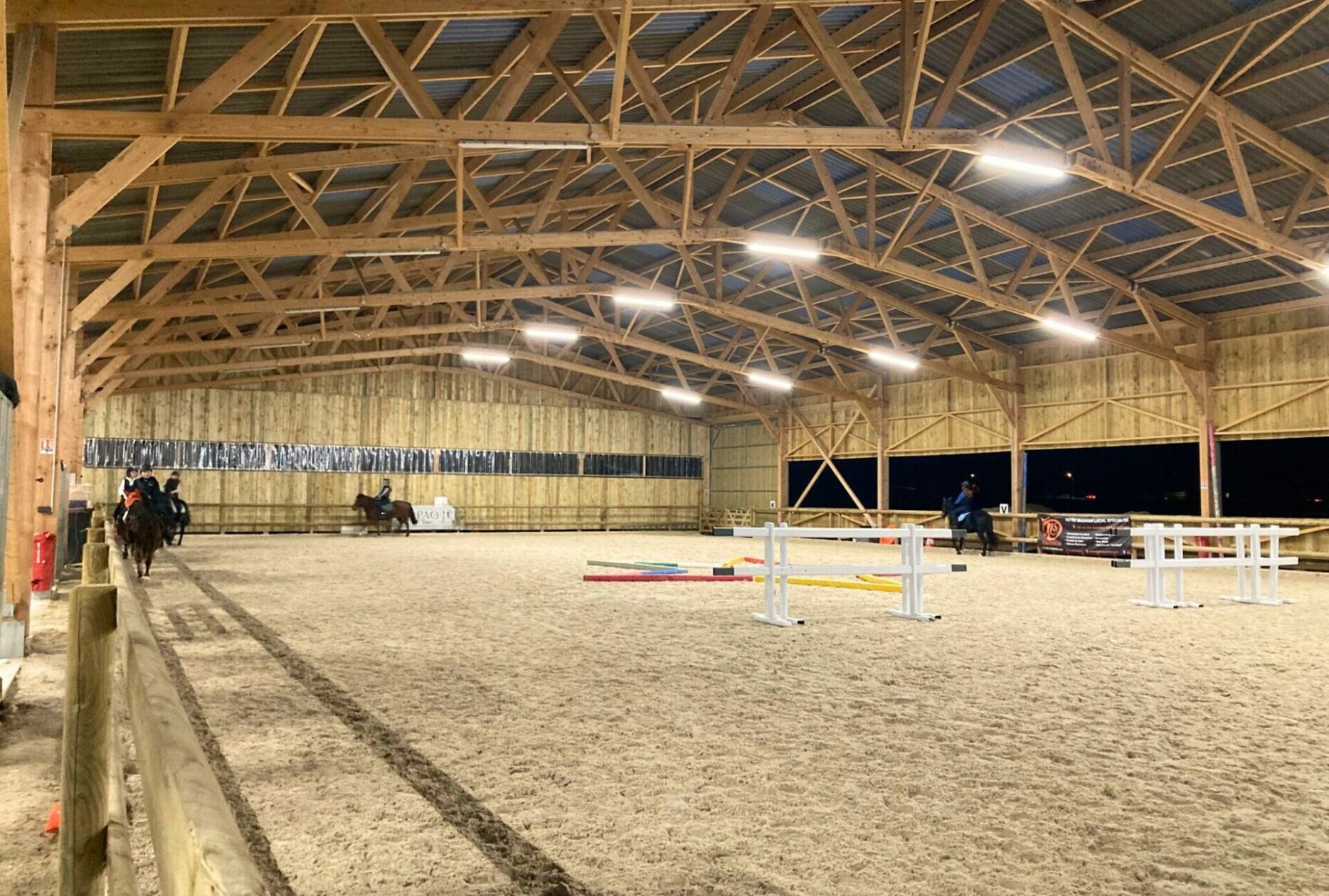 Manège équestre en bois