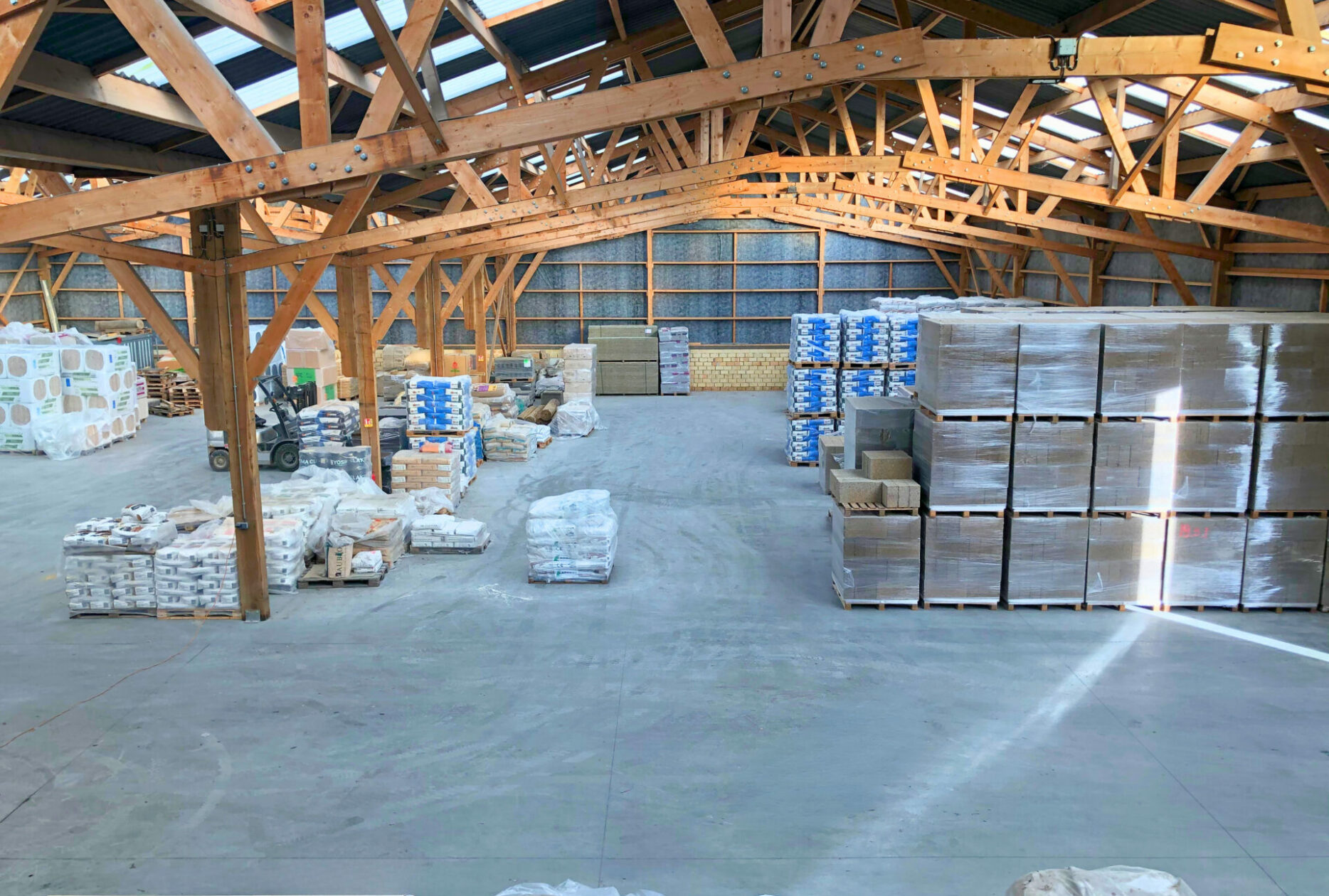 Hangar céréales en bois