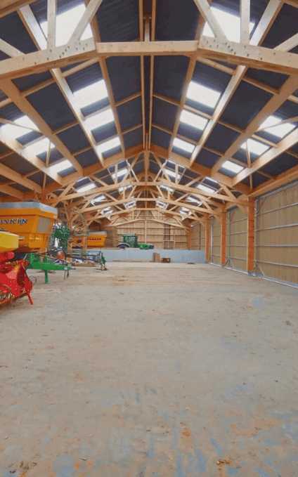 Hangar stockage en bois