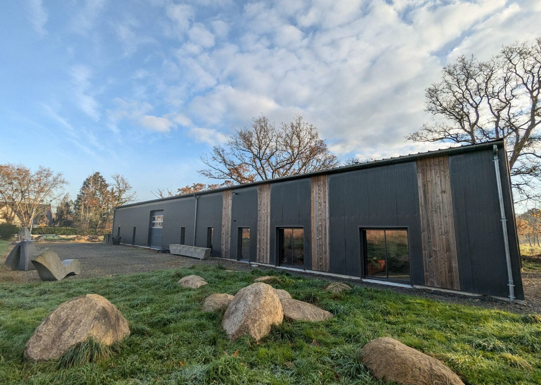 Bâtiment atelier d'artiste en bois