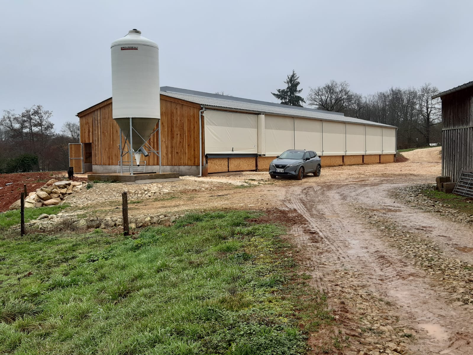 Bâtiment engraissement agneaux en bois Roiné