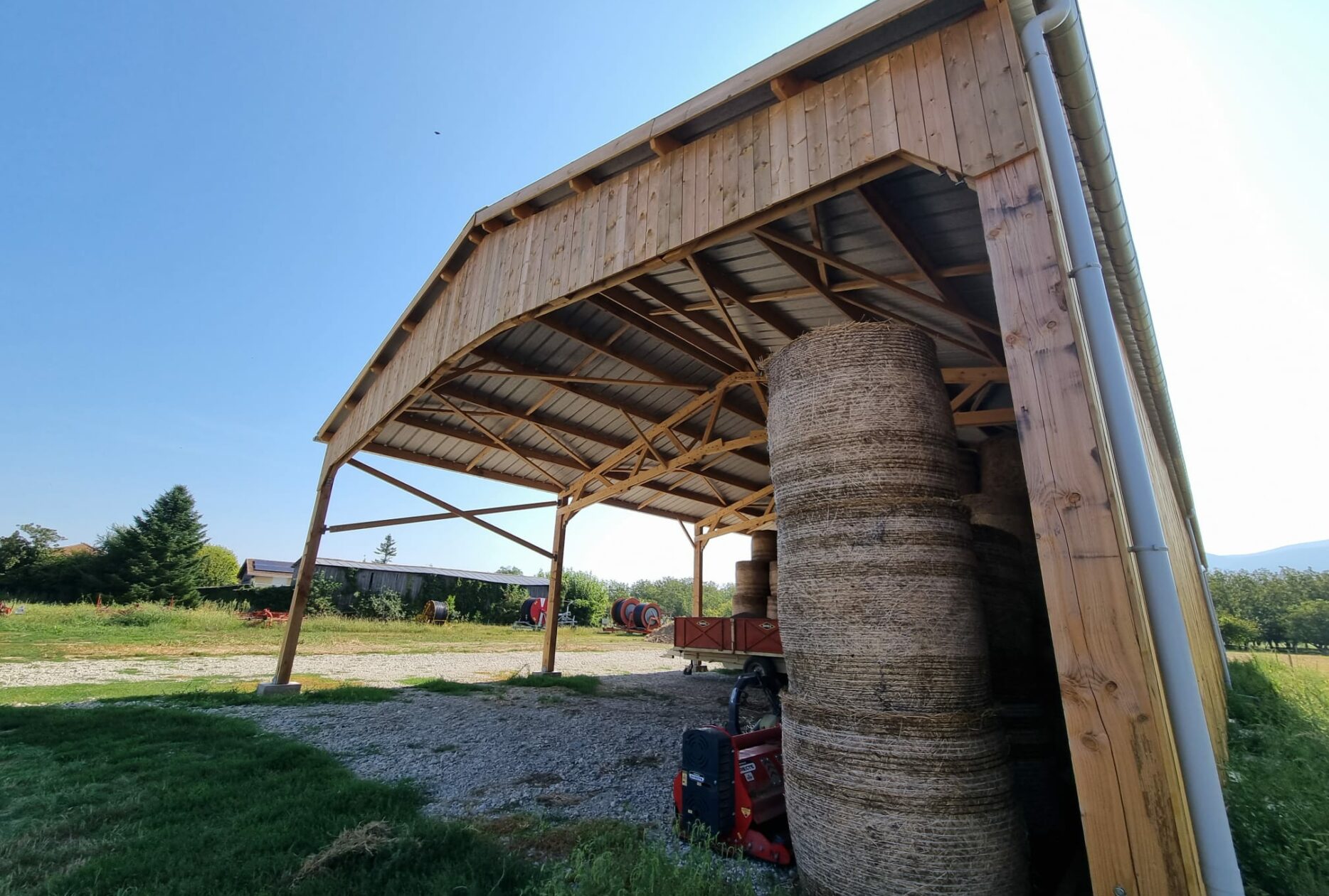 Construction hangar fourrages